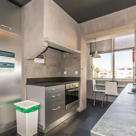 Houze_city Center, 5 Flat W/ Sunny Terrace Apartman